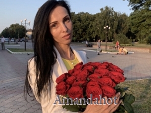 Amandahot