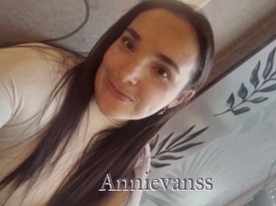 Annievanss