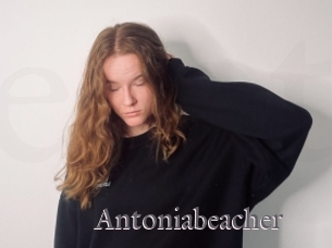 Antoniabeacher