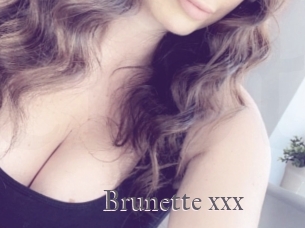 Brunette_xxx