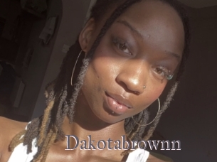 Dakotabrownn