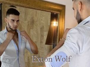 Exton_Wolf