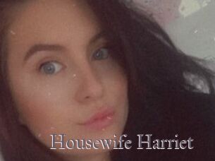 Housewife_Harriet