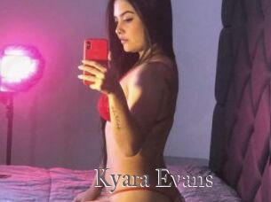 Kyara_Evans