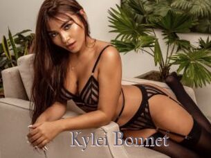 Kylei_Bonnet