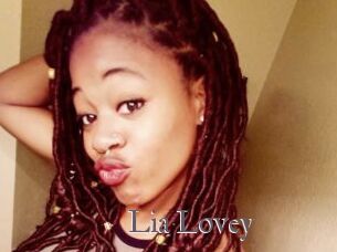 Lia_Lovey