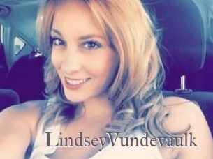 LindseyVundevaulk