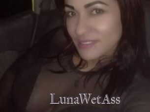 LunaWetAss