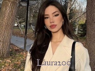 Laura200