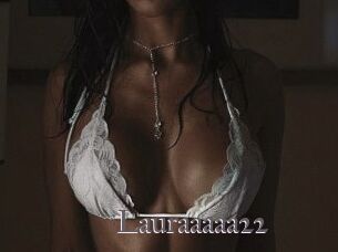 Lauraaaaa22