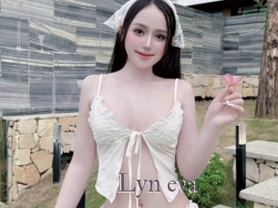 Lyn_eva