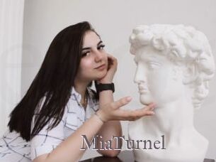 MiaTurnel