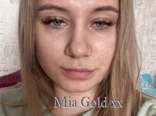 Mia_Gold_xx