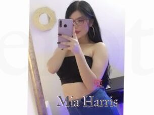 Mia_Harris