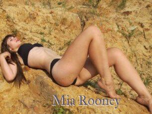 Mia_Rooney