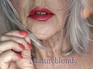 Matureblonde