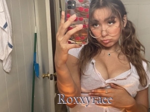 Roxxyraee