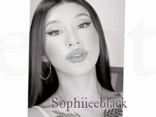 Sophiieeblack