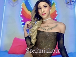 Stefaniahott