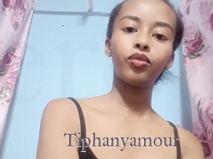 Tiphanyamour