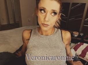 Veronicaronnie