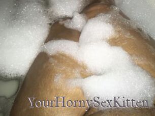 YourHornySexKitten