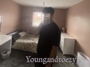 Youngandtoezy